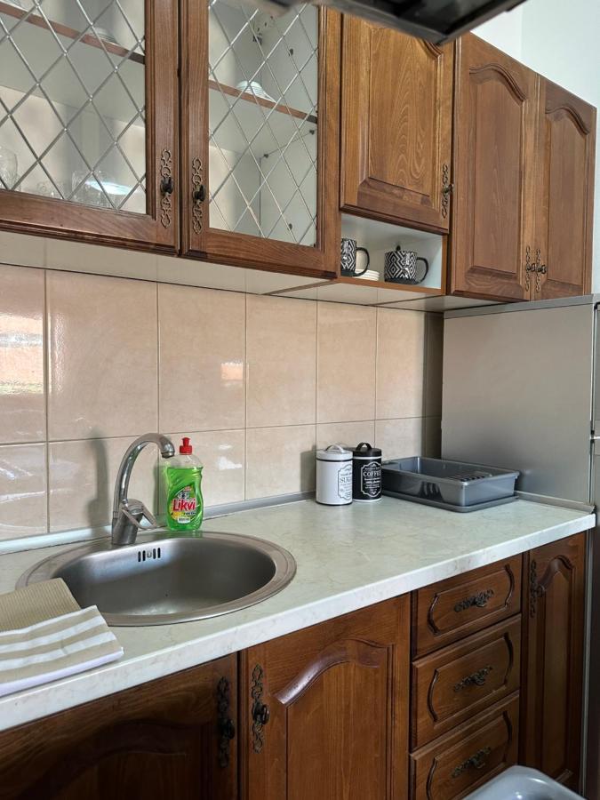 Bella Apartman Podgoriţa Exterior foto