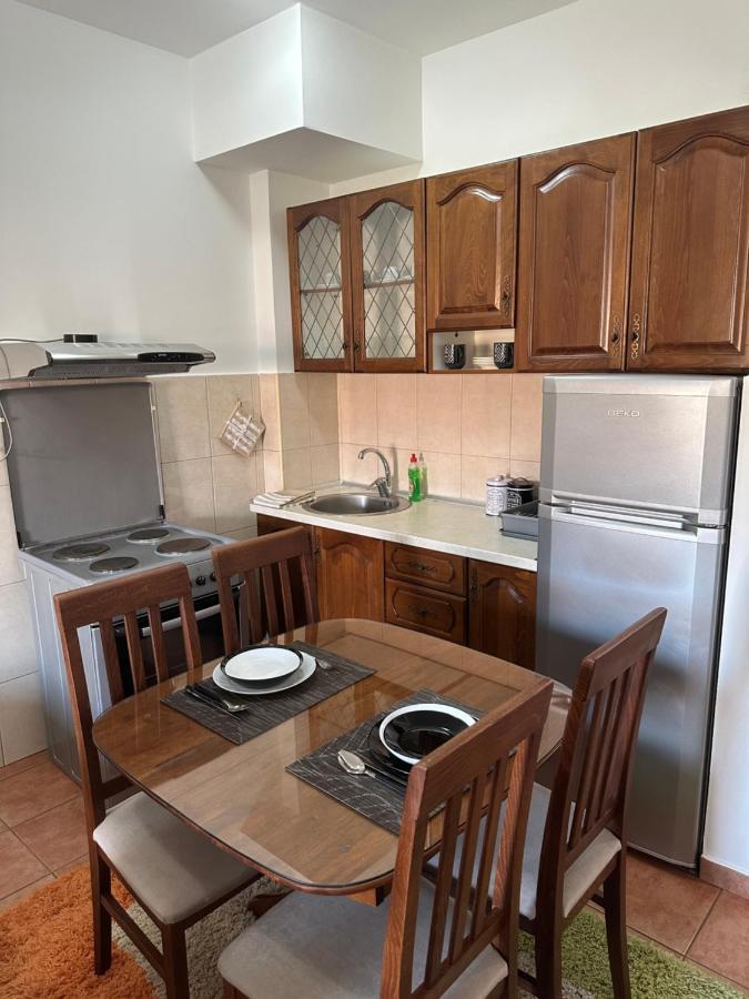 Bella Apartman Podgoriţa Exterior foto